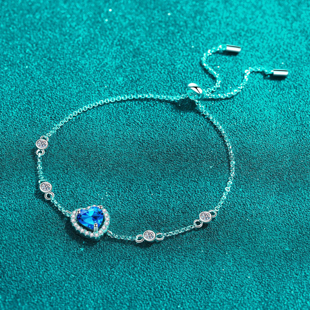 Harmony Heart-Shaped Sapphire Blue Moissanite Bracelet
