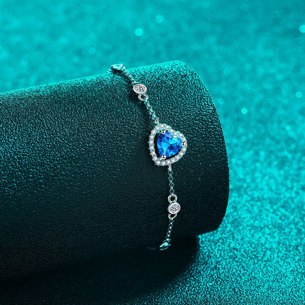 Harmony Heart-Shaped Sapphire Blue Moissanite Bracelet