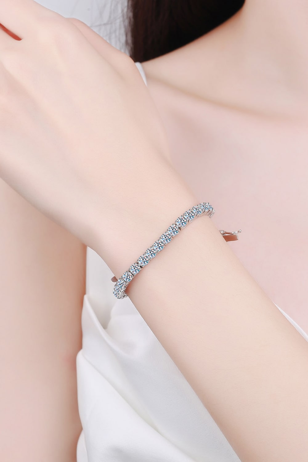 moissanite women's modern gemstone bracelet