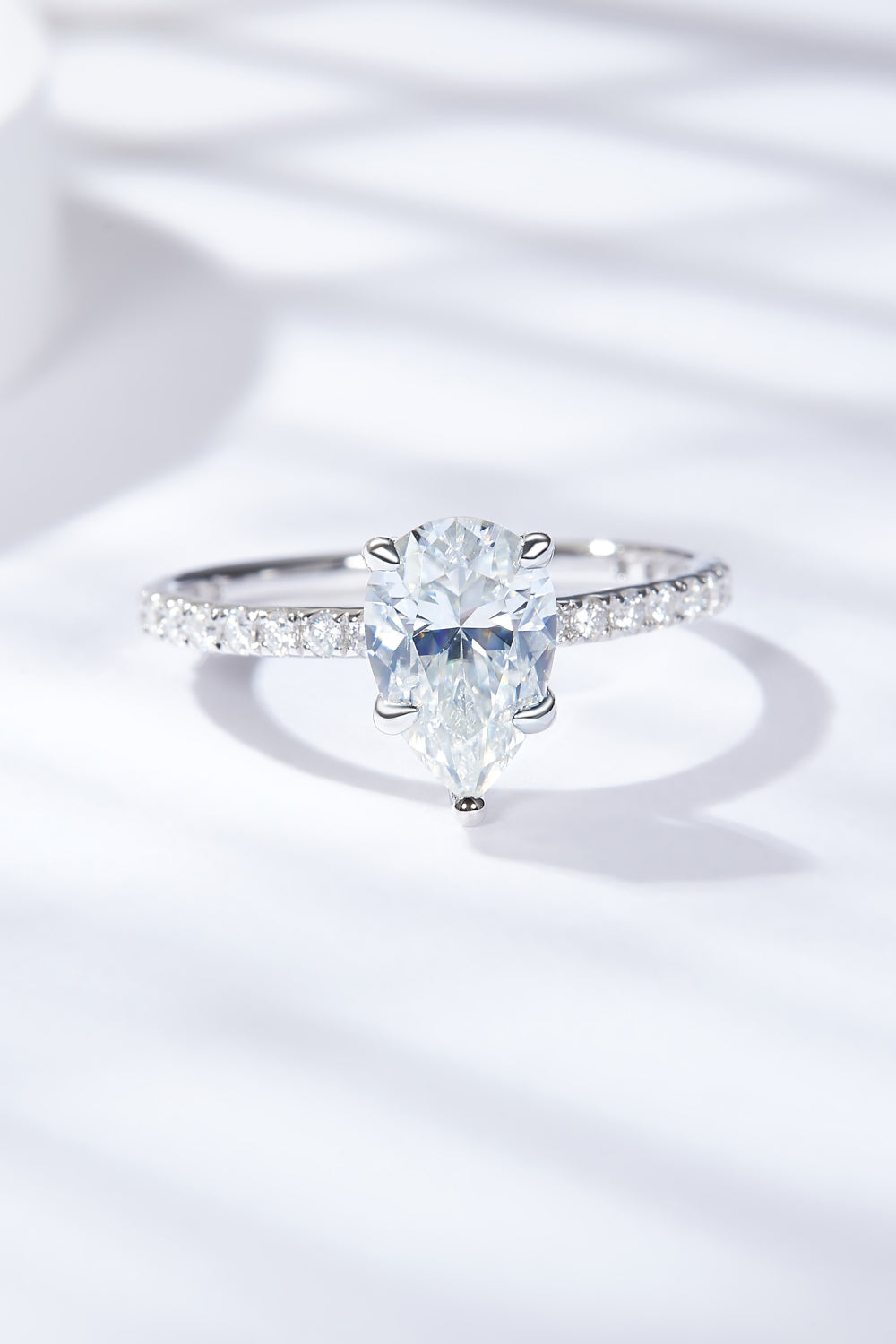 teardrop cut 1.8 carat platinum plated diamond alternative moissanite ring